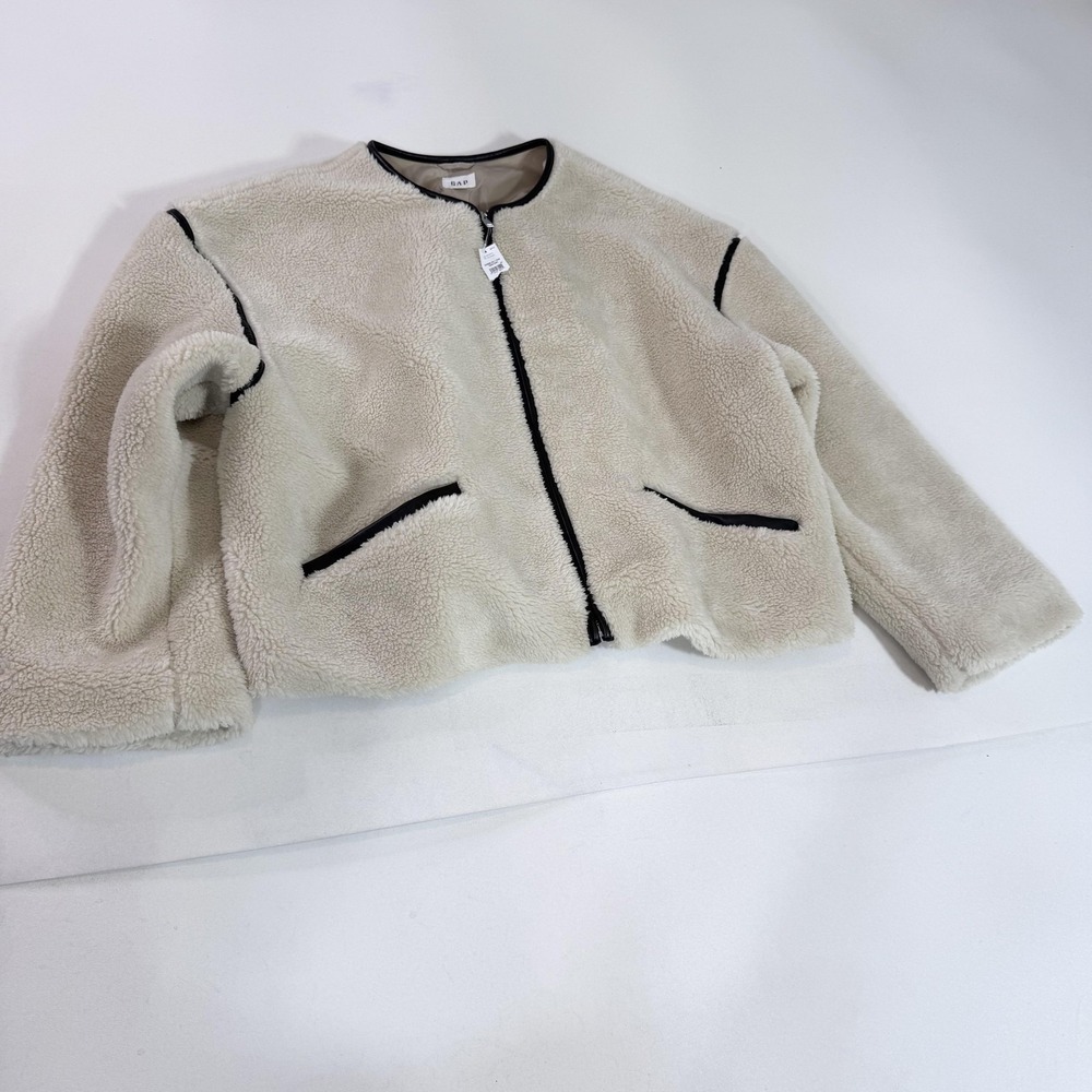 Gap Jacket Womens XXL White Sherpa Fleece Full Zip Lined Short Pockets